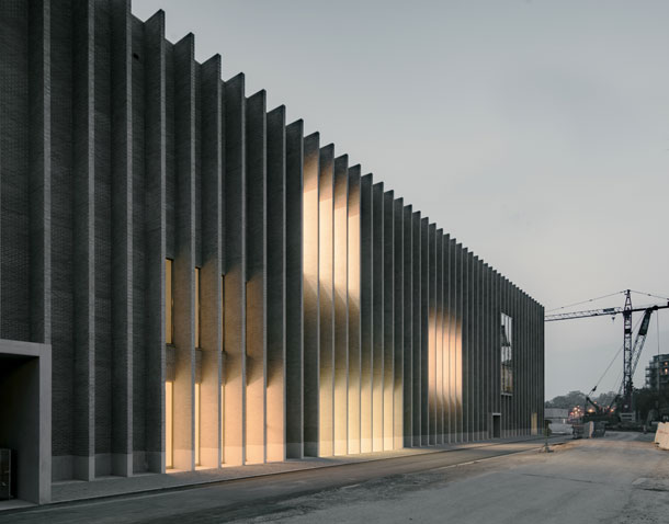Brick-Award-6-X.jpg
